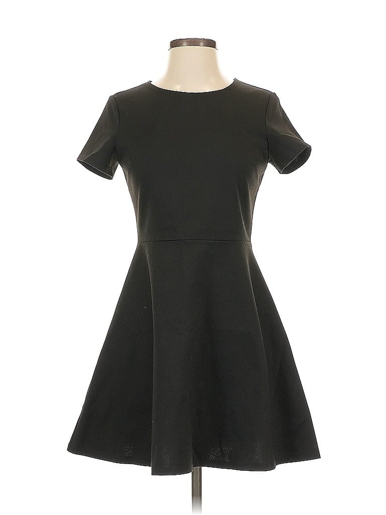 Pre-owned Bcbgeneration Casual Dress In Black