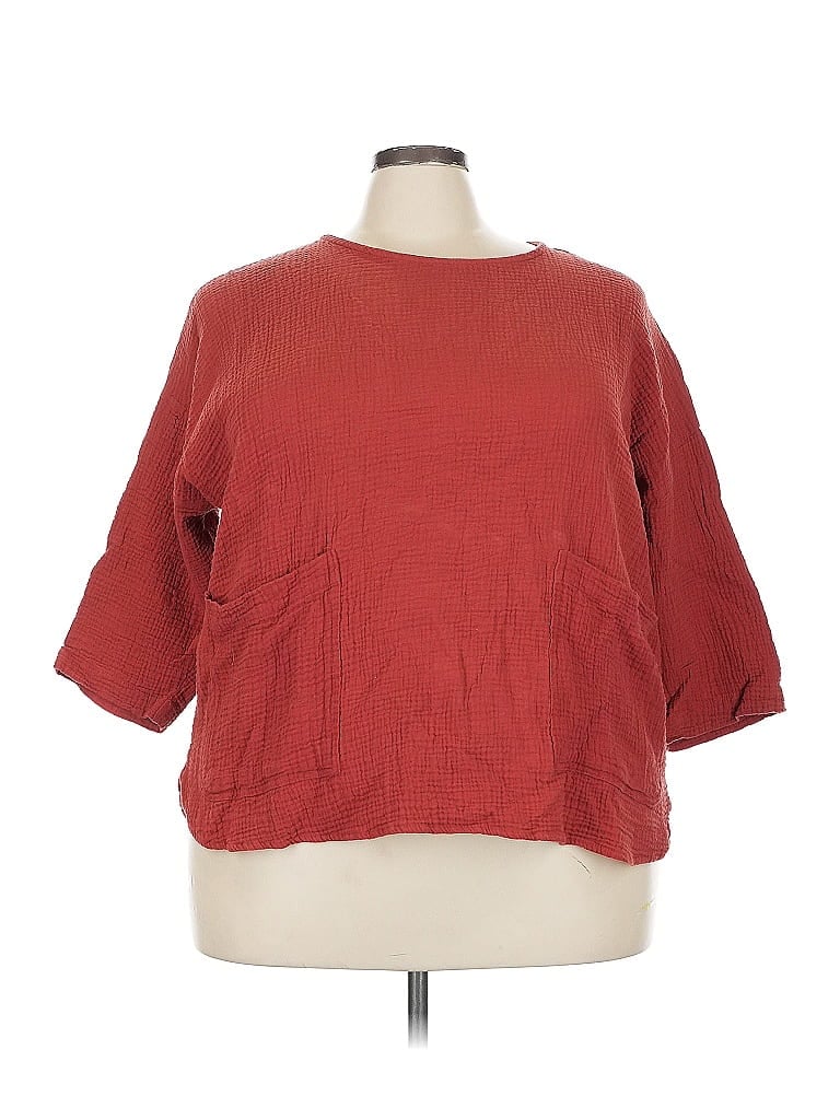 JONES & CO Pre-owned 3/4 Sleeve Top Red Boatneck Tops