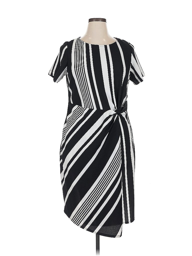 Pre-owned Tiana B Casual Dress In Black