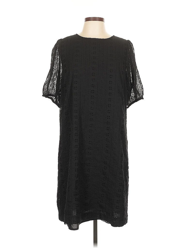 Click to view more detailed imagery on our partner's website Pre-owned Ann Taylor Casual Dress In Black