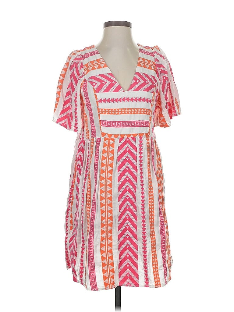 Click to view more detailed imagery on our partner's website Pre-owned Old Navy Casual Dress In Pink