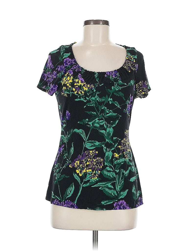 Click to view more detailed imagery on our partner's website Pre-owned Tahari Short Sleeve Top Black Sweetheart Neckline Tops