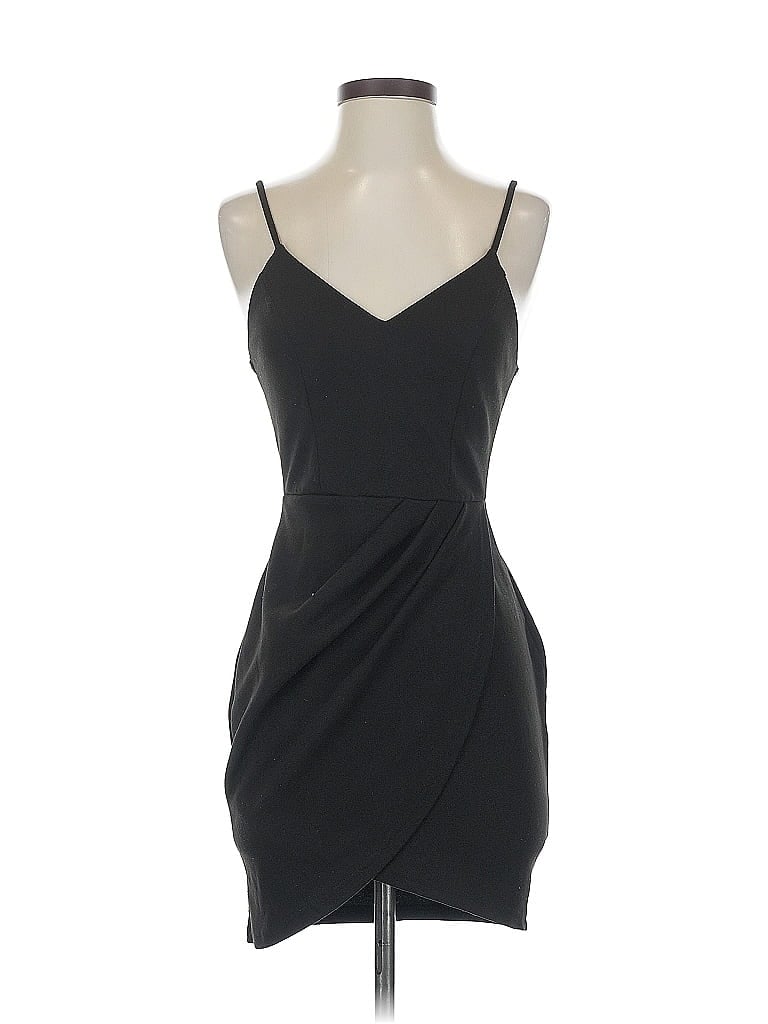 Click to view more detailed imagery on our partner's website Pre-owned Windsor Cocktail Dress In Black
