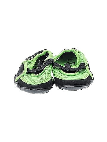 Wonder Nation Water Shoes (view 2)