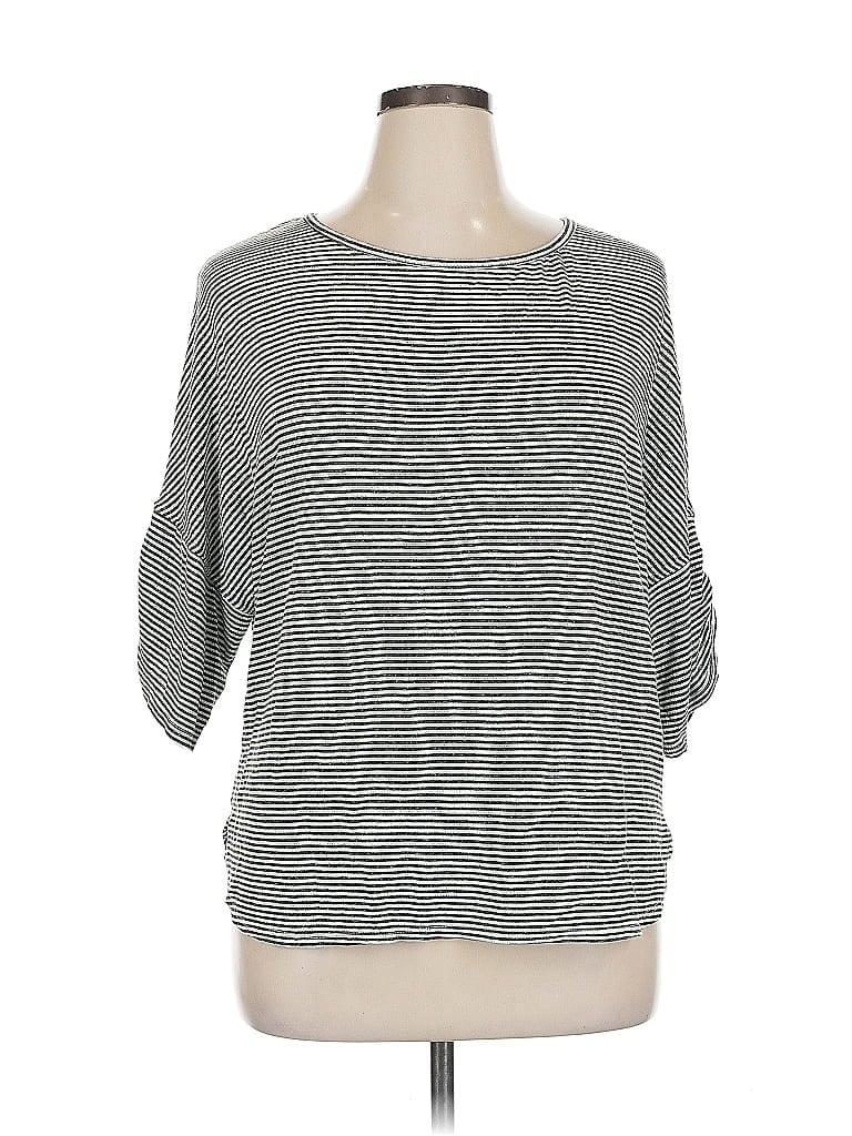 Pre-owned Max Studio 3/4 Sleeve Top Green Boatneck Tops