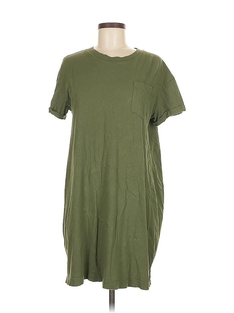 Pre-owned Time And Tru Casual Dress In Green