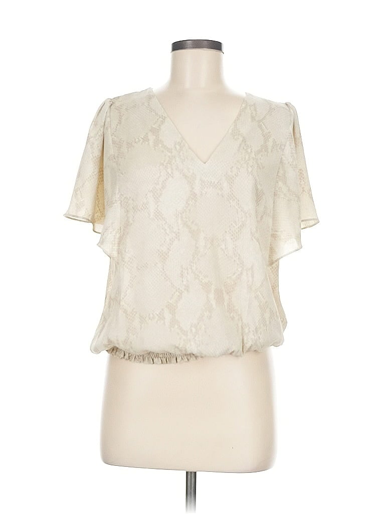 Click to view more detailed imagery on our partner's website Pre-owned Banana Republic Factory Store Short Sleeve Blouse In White