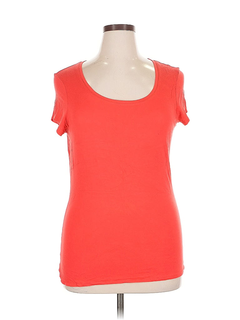Pre-owned Max Studio Sleeveless T-shirt In Orange