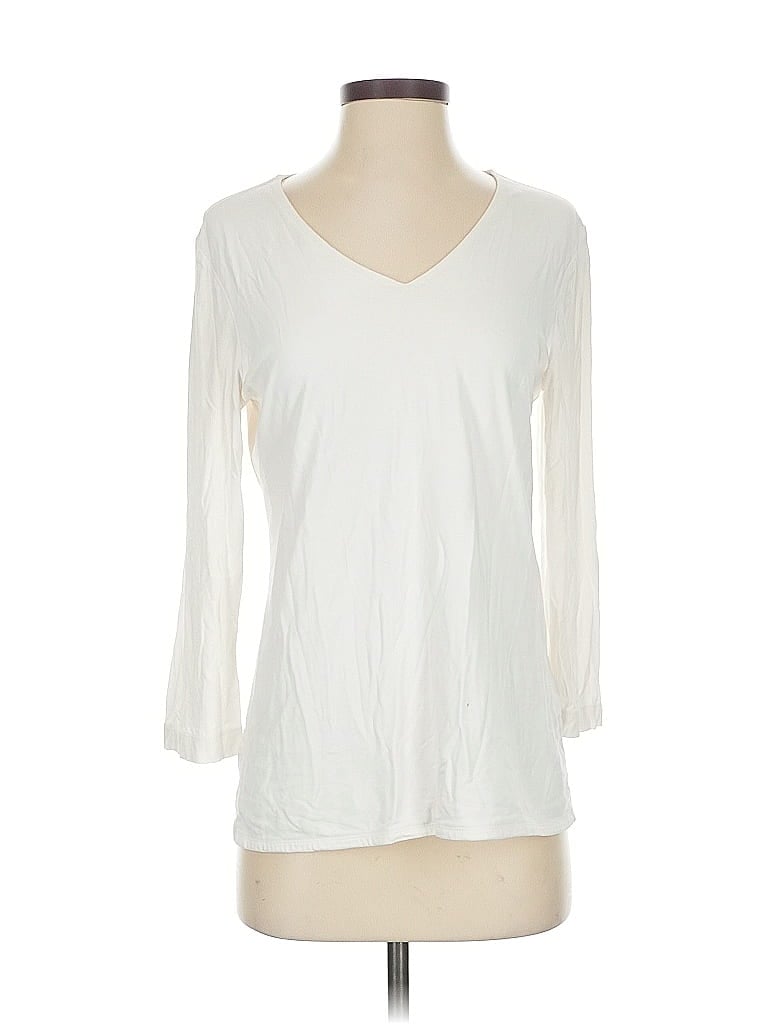 Click to view more detailed imagery on our partner's website Pre-owned Chico's 3/4 Sleeve T-shirt In White