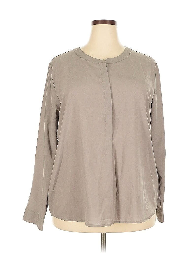 Click to view more detailed imagery on our partner's website Pre-owned Van Heusen Long Sleeve Blouse In Gray