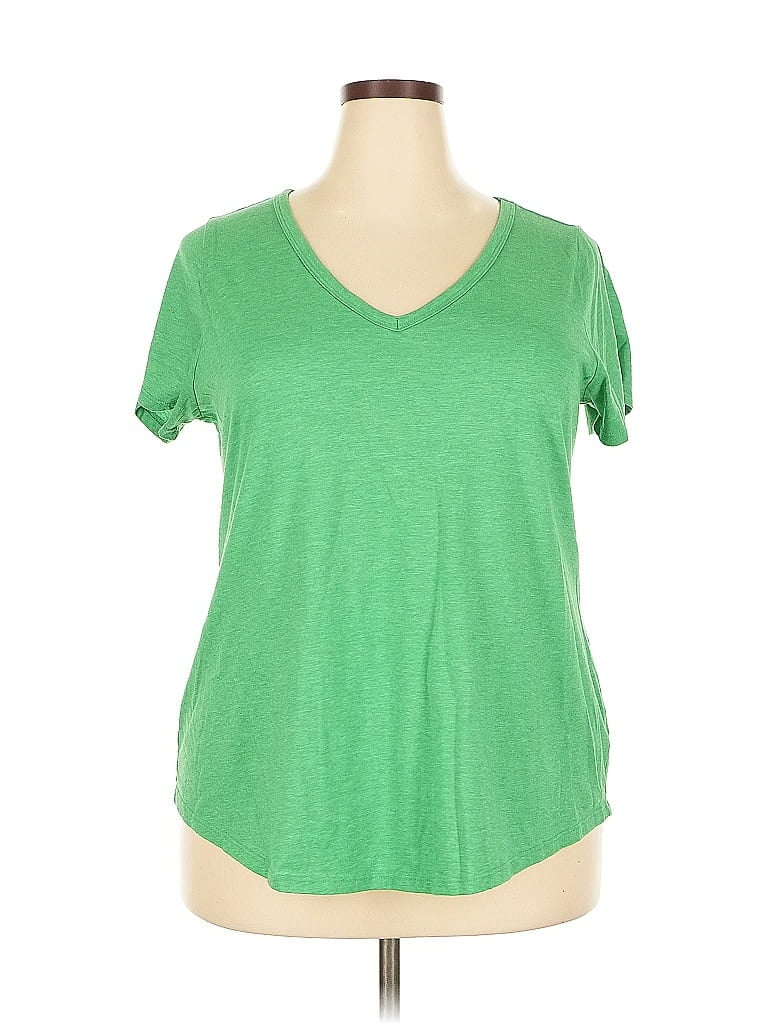 Pre-owned Torrid Short Sleeve T-shirt In Green