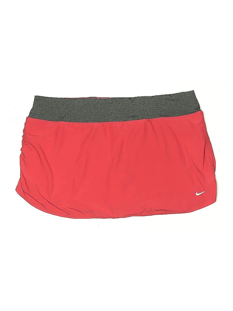 Pre-owned Nike Active Skort In Red