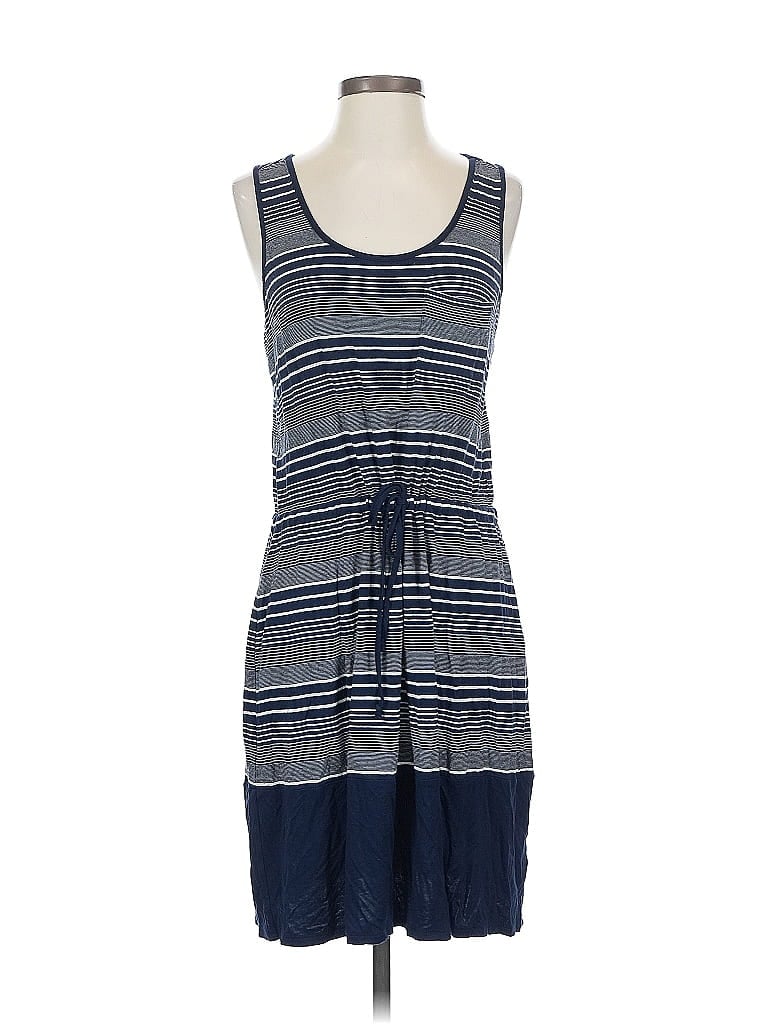Pre-owned Olive & Oak Casual Dress In Blue