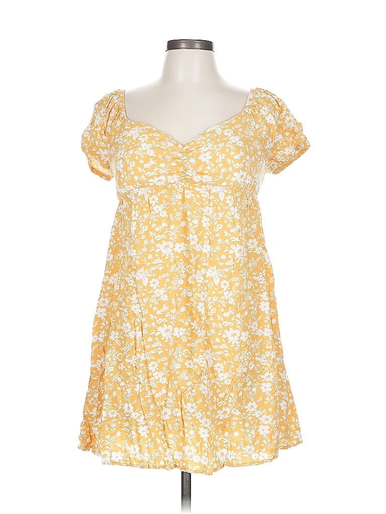 Pre-owned Almost Famous Casual Dress In Yellow