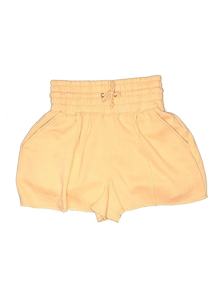 Click to view more detailed imagery on our partner's website Pre-owned Missguided Shorts In Yellow