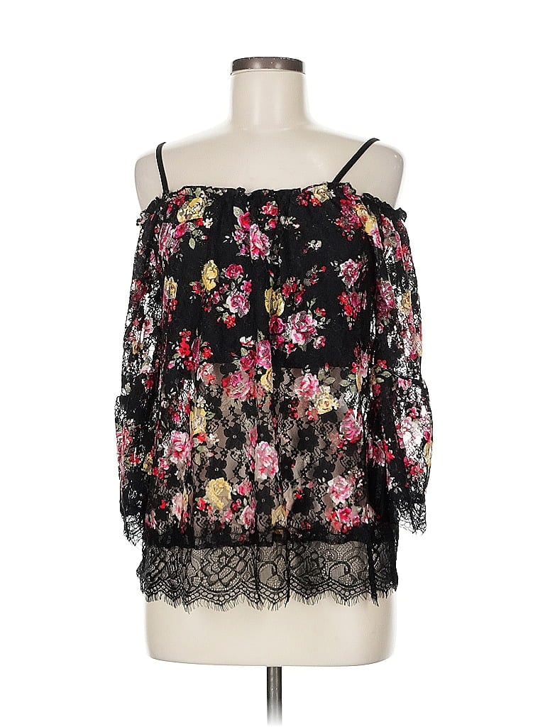 ALMOST FAMOUS Pre-owned 3/4 Sleeve Blouse In Black