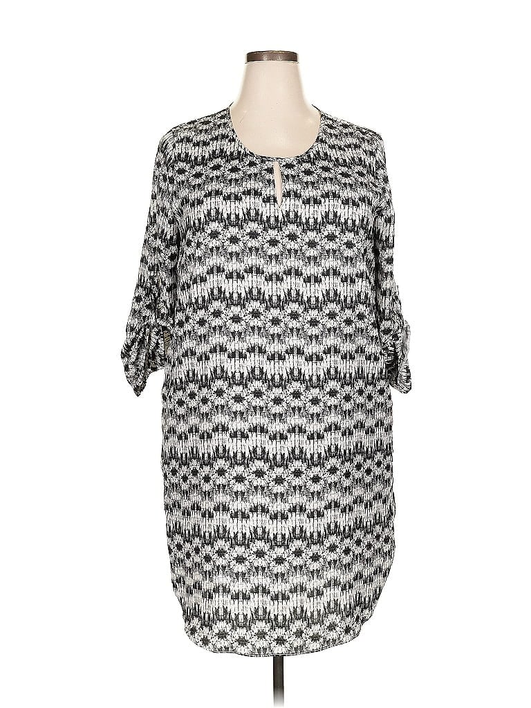 Pre-owned Mossimo Casual Dress In Gray