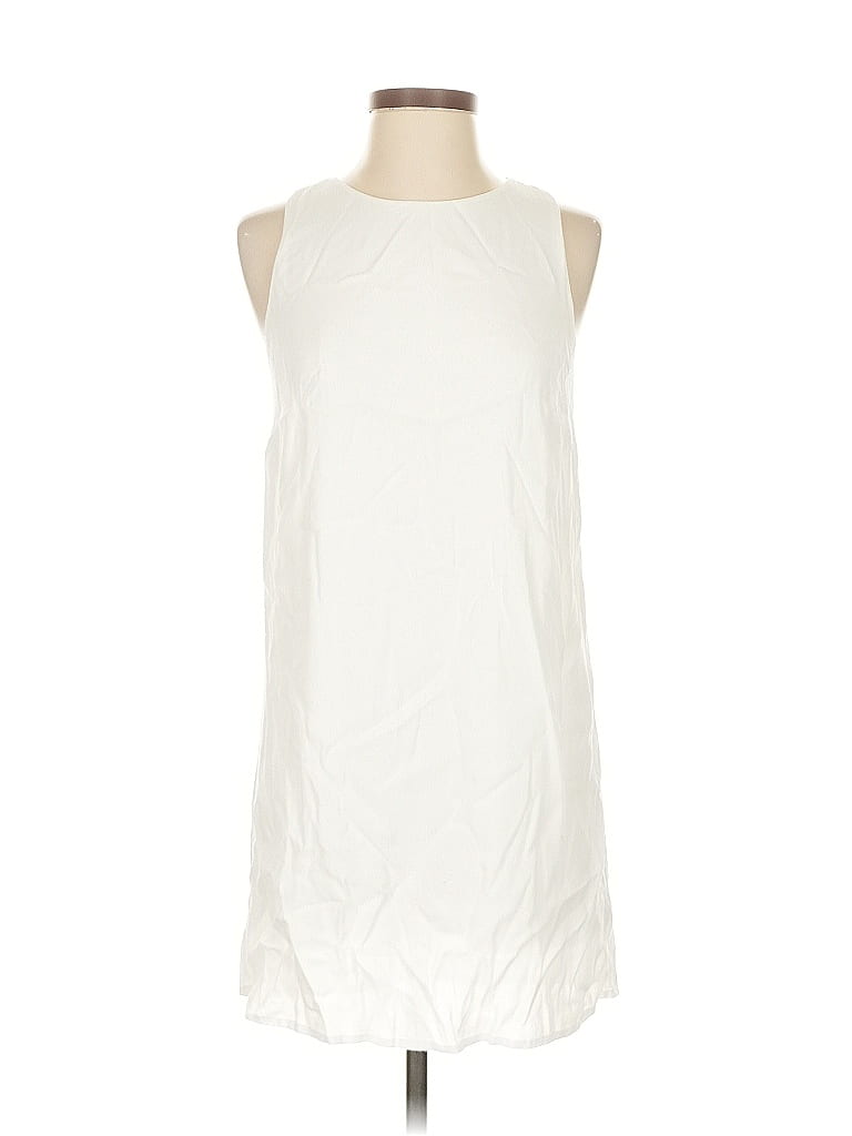 Pre-owned Lulus Sleeveless T-shirt In White