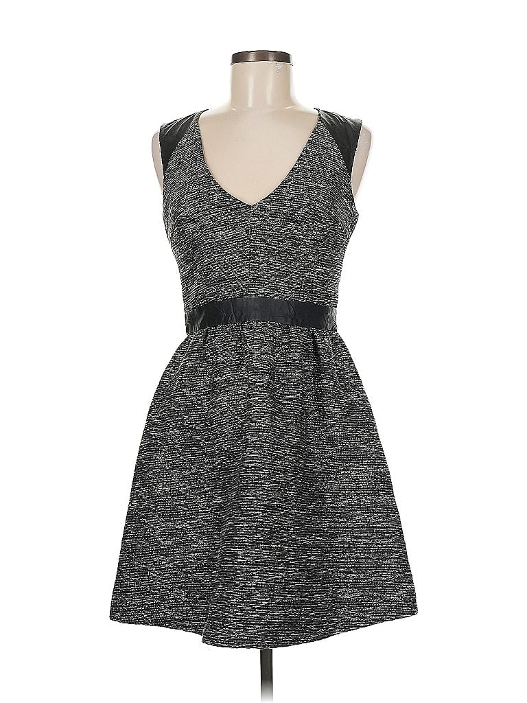 H&M Pre-owned Casual Dress In Gray