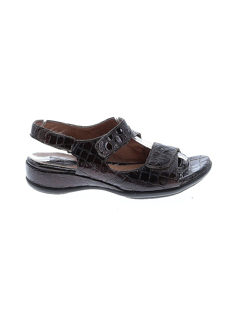 Pre-owned Clarks Sandals In Burgundy