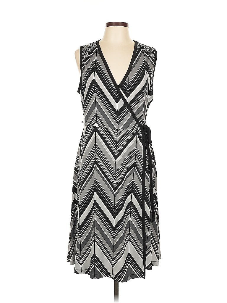 Pre-owned Apt. 9 Casual Dress In Gray