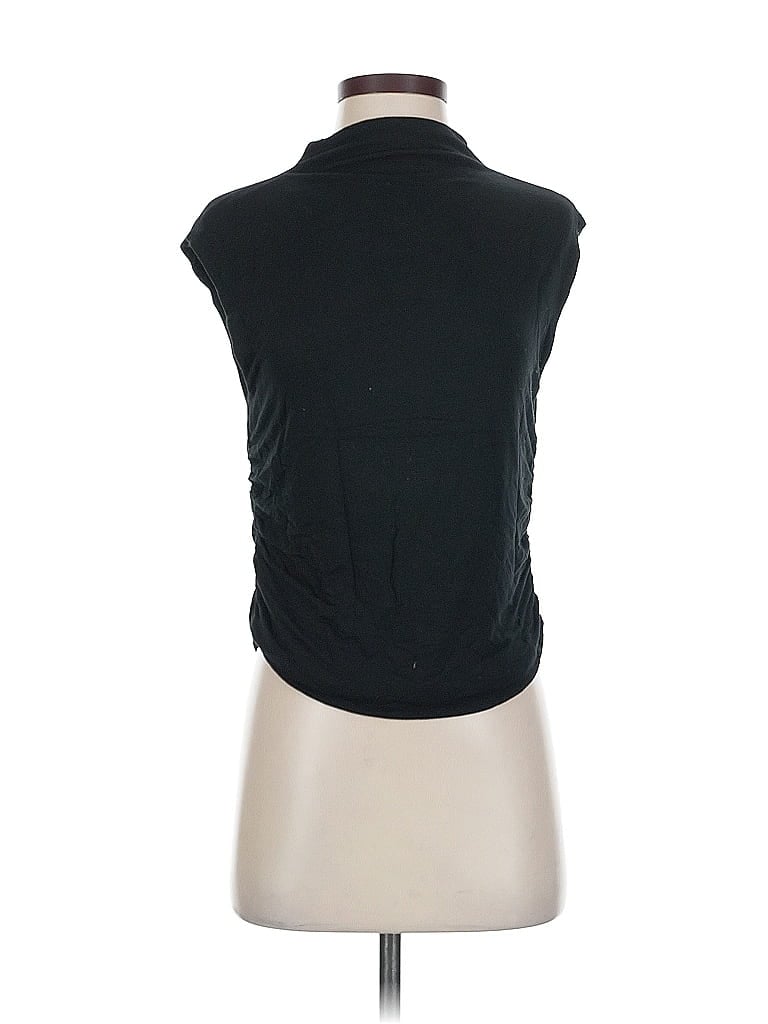 Click to view more detailed imagery on our partner's website Pre-owned A New Day Short Sleeve Turtleneck In Black