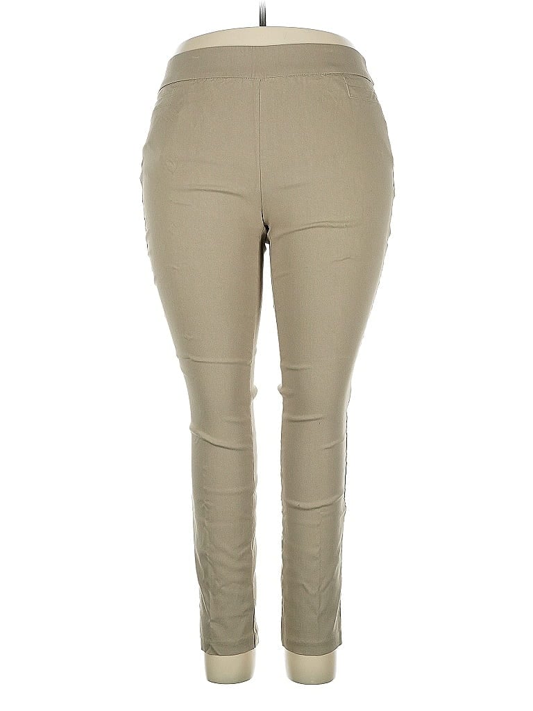 Click to view more detailed imagery on our partner's website Pre-owned Briggs Active Pants In Brown