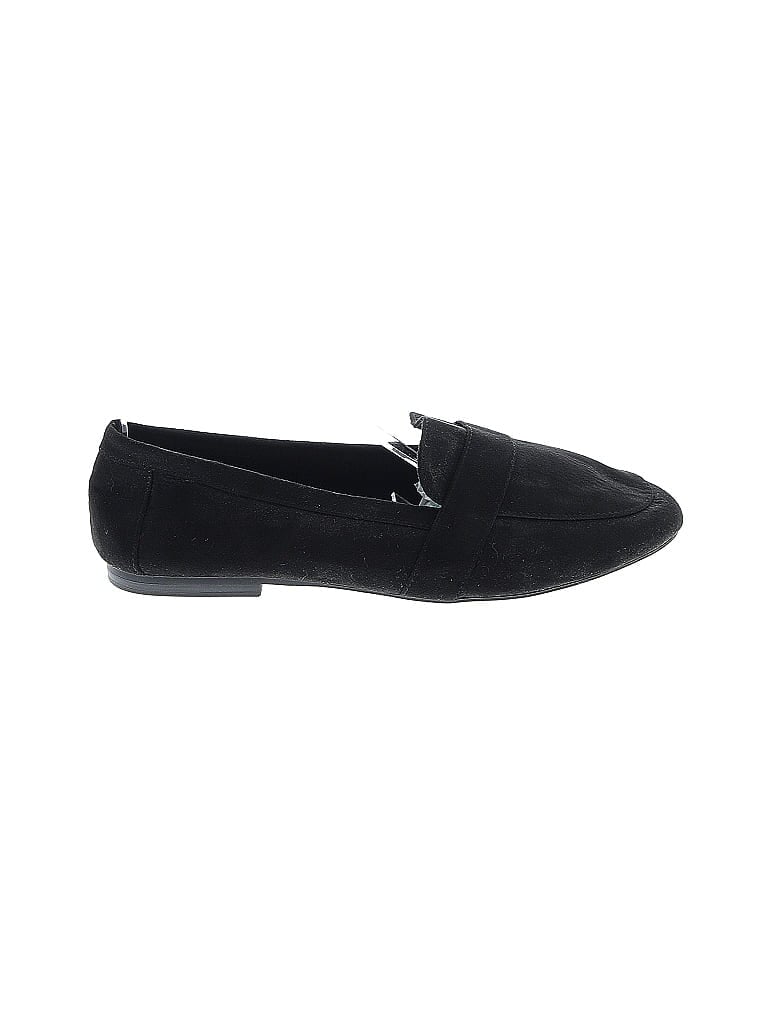 Pre-owned Old Navy Flats In Black