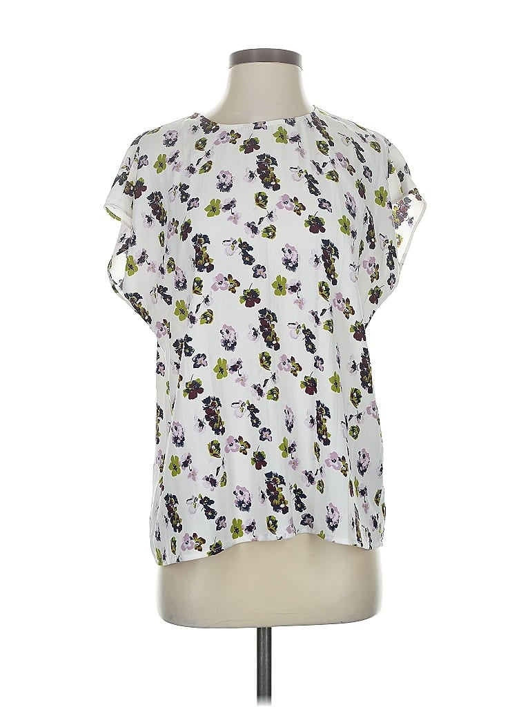 Click to view more detailed imagery on our partner's website Pre-owned Halogen Short Sleeve Blouse In White