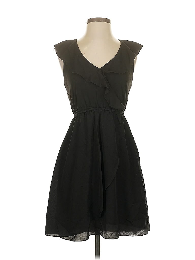 Click to view more detailed imagery on our partner's website Pre-owned Bcbgeneration Cocktail Dress In Black