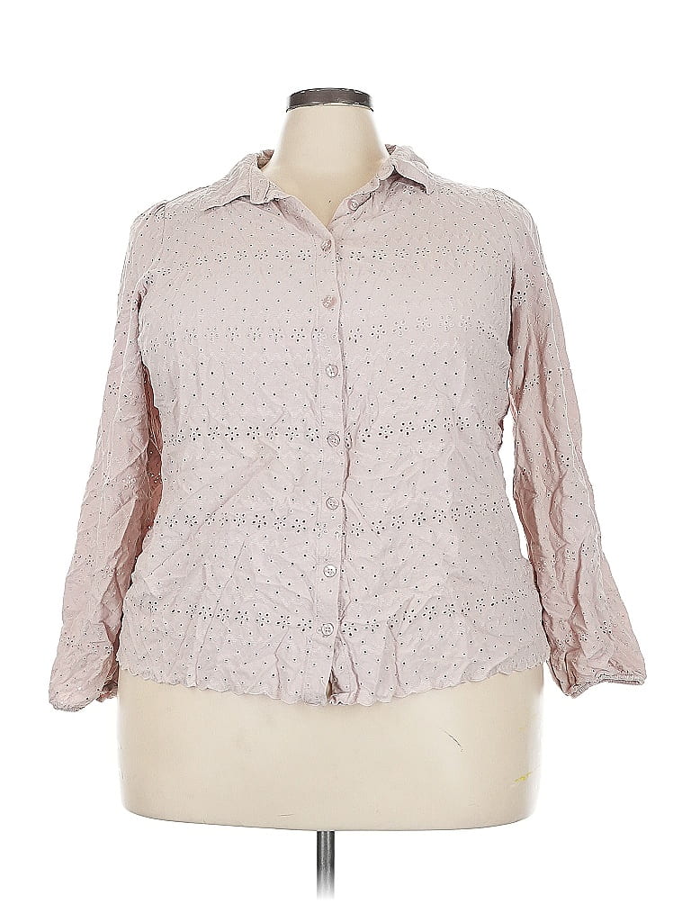Pre-owned Torrid 3/4 Sleeve Button Down Shirt In Pink