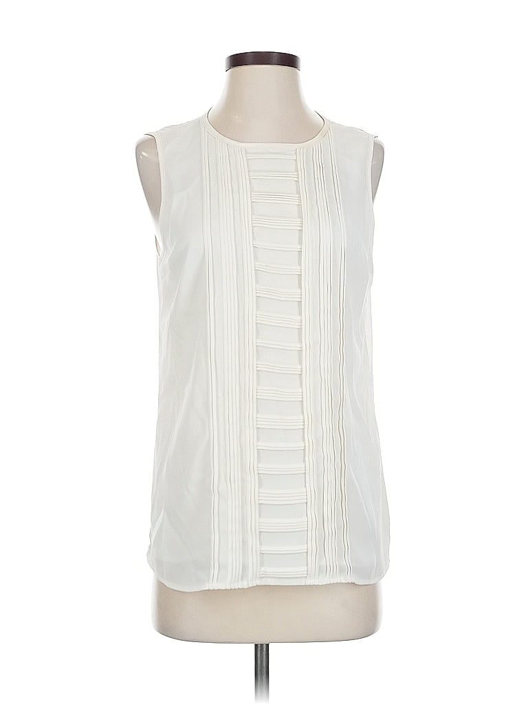 Pre-owned Vince Camuto Sleeveless Blouse In White