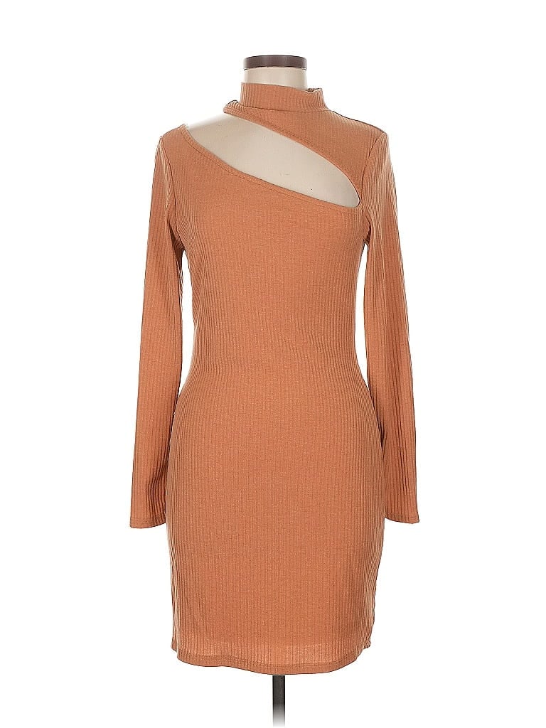 Pre-owned Le Lis Casual Dress In Brown