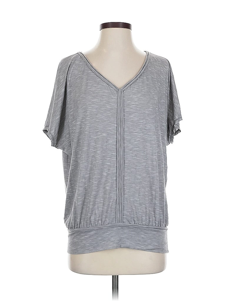 Pre-owned Max Studio Short Sleeve Top Gray V Neck Tops