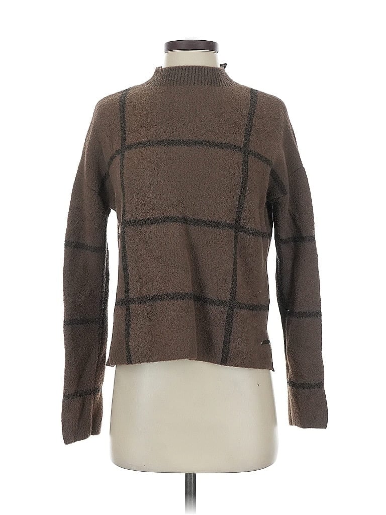 Click to view more detailed imagery on our partner's website Pre-owned Carve Designs Long Sleeve Turtleneck In Brown