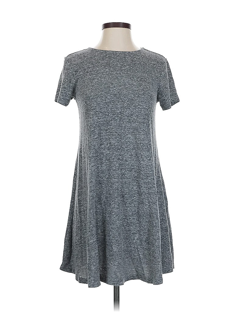 Pre-owned Old Navy Casual Dress In Gray