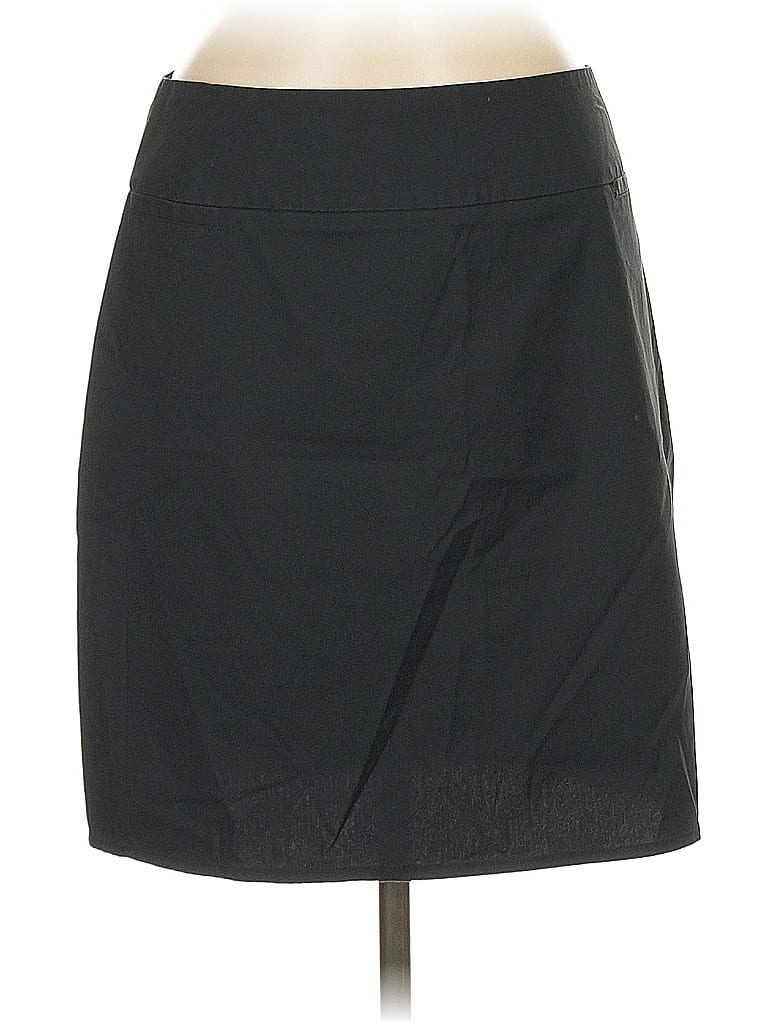 Click to view more detailed imagery on our partner's website Pre-owned New York And Company Casual Skirt In Black
