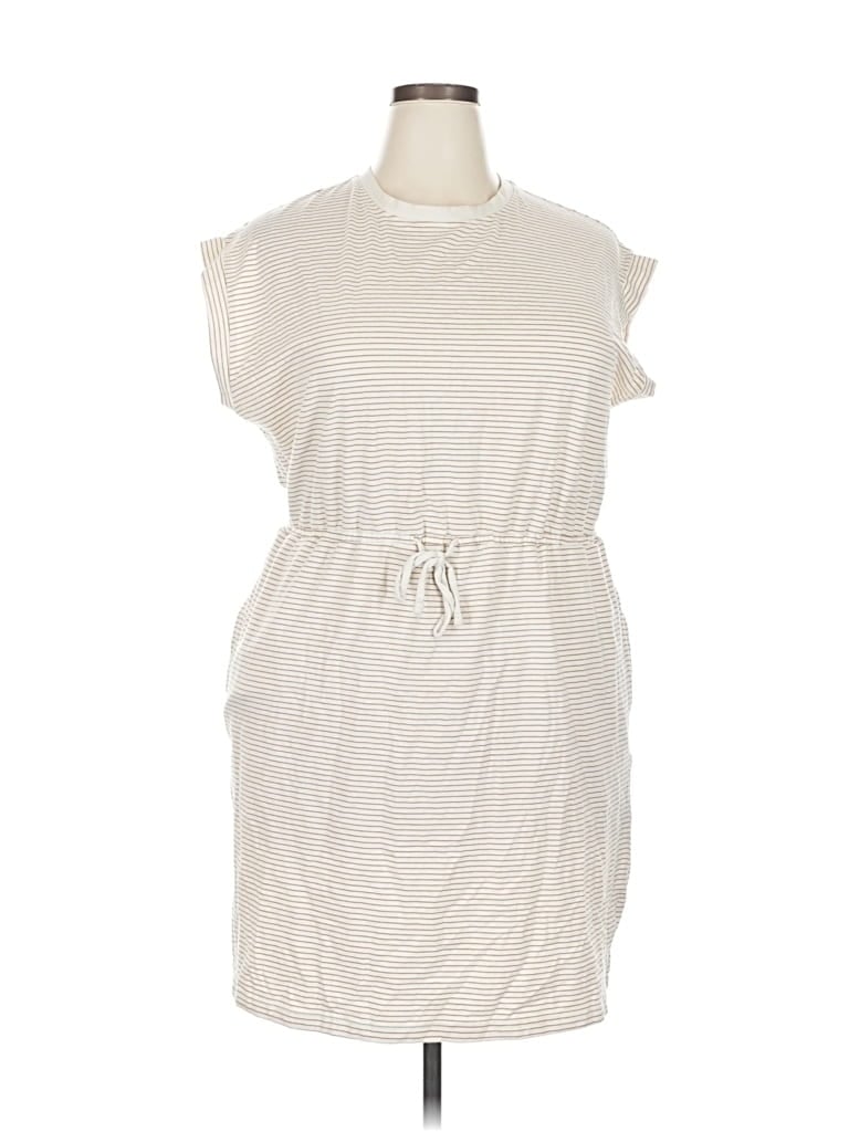 Pre-owned A New Day Casual Dress In White