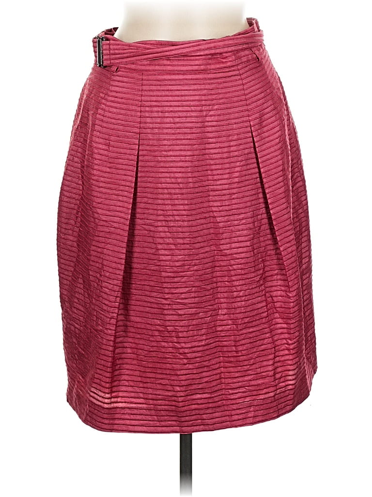 Click to view more detailed imagery on our partner's website Pre-owned Akris Punto Silk Skirt In Burgundy
