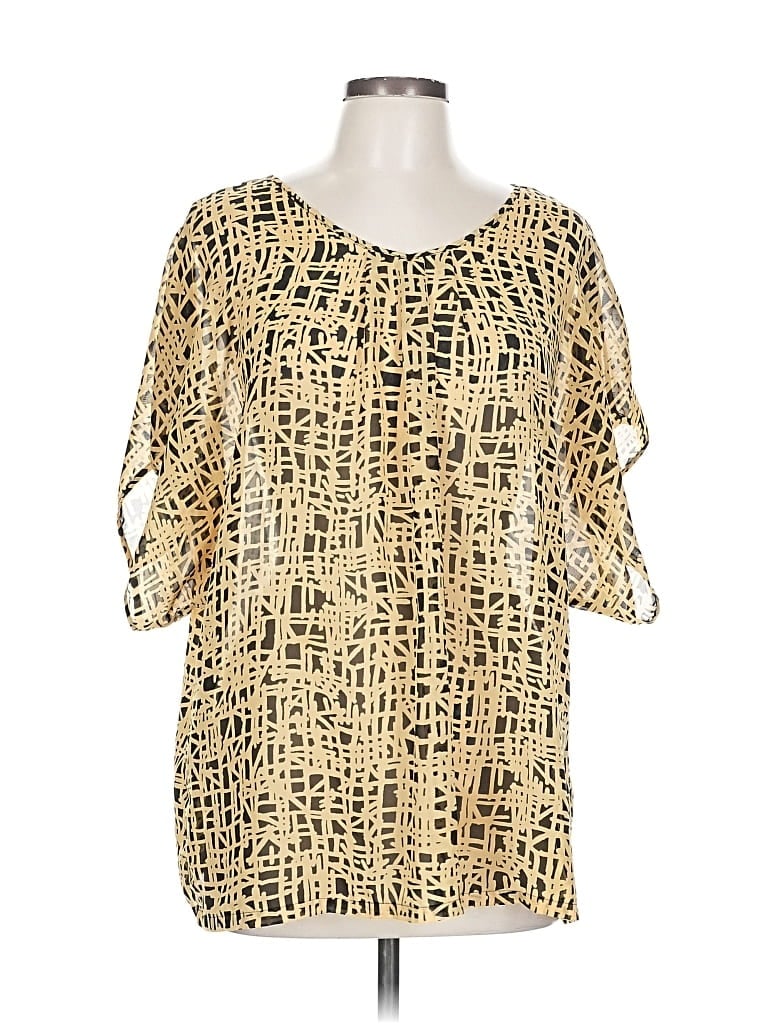 Pre-owned Jones Wear 3/4 Sleeve T-shirt In Gold