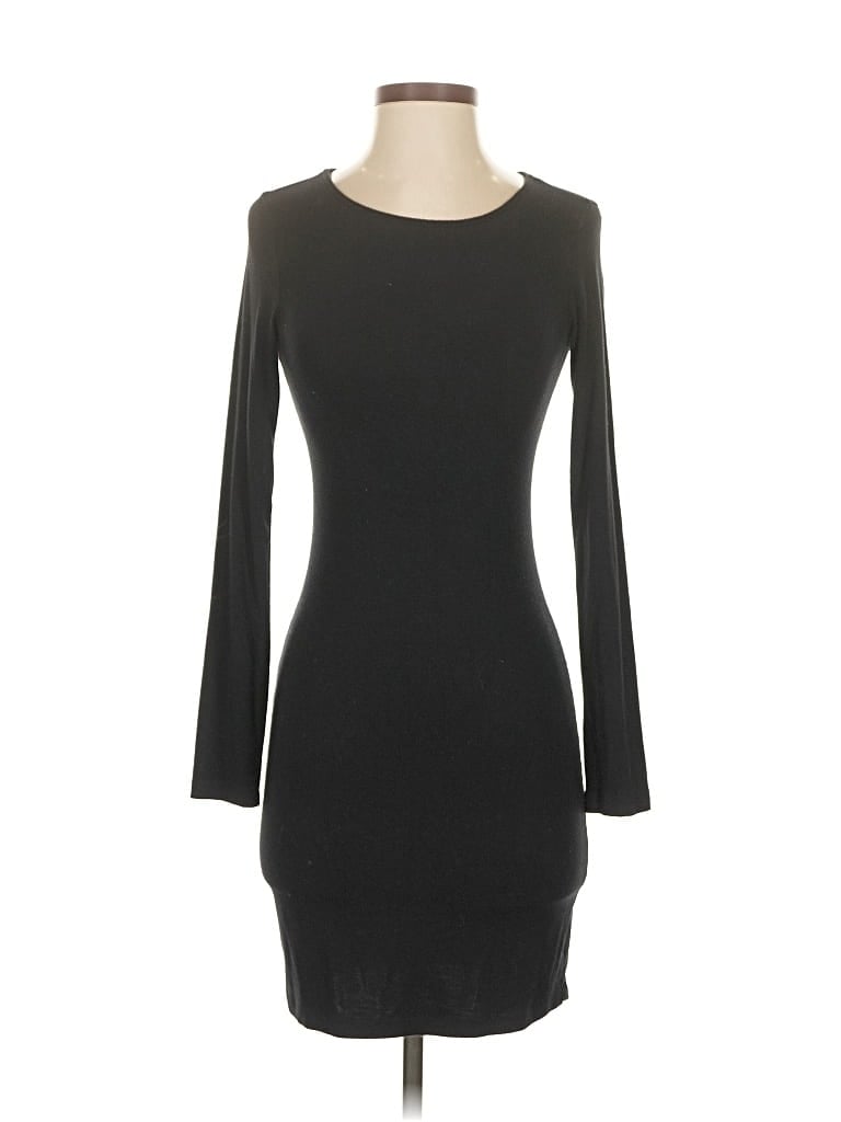 Click to view more detailed imagery on our partner's website Pre-owned Lulus Casual Dress In Black