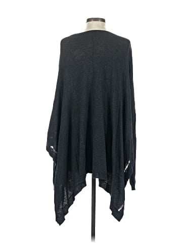 Sisley Poncho (view 2)
