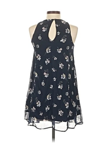 Abercrombie & Fitch Casual Dress (view 2)