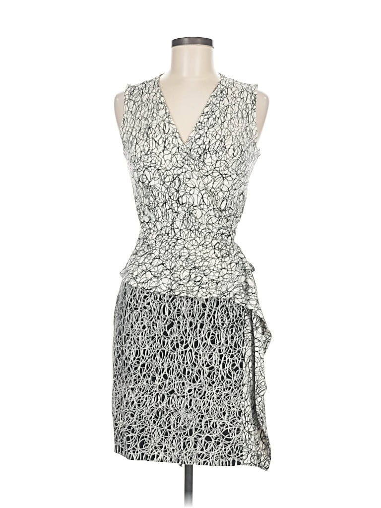 Pre-owned Diane Von Furstenberg Cocktail Dress In Silver
