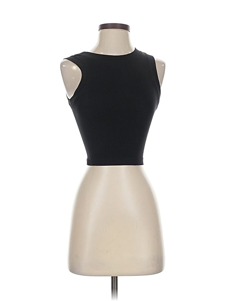 Pre-owned Aura Sleeveless T-shirt In Black