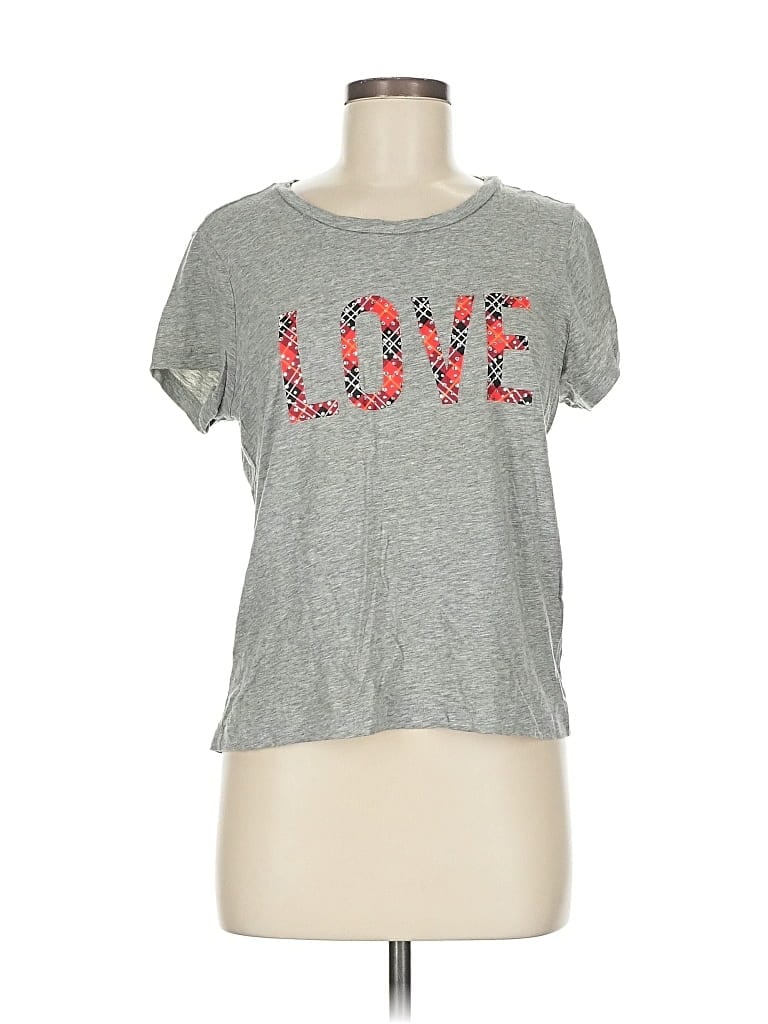 Click to view more detailed imagery on our partner's website Pre-owned Victoria's Secret Short Sleeve T-shirt In Silver
