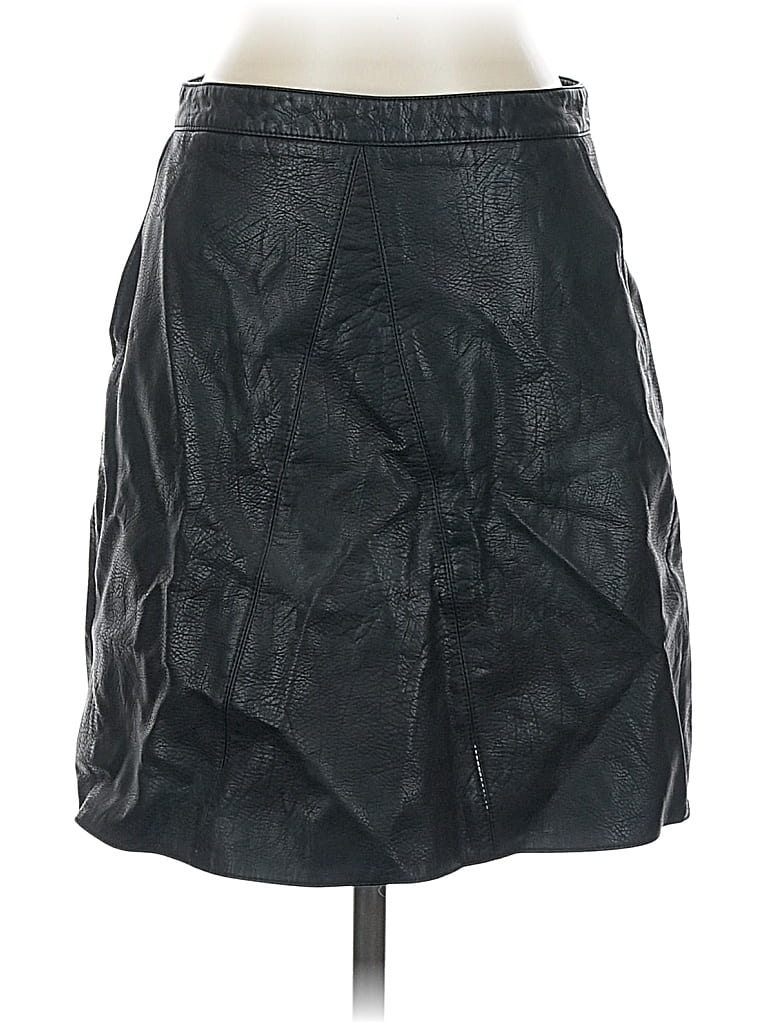Pre-owned Zara Basic Faux Leather Skirt In Black