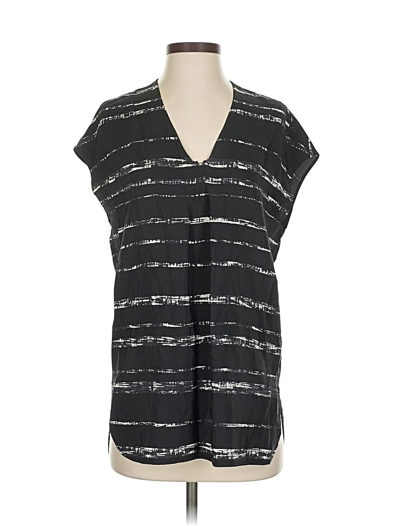 Pre-owned Vince Kimono In Black