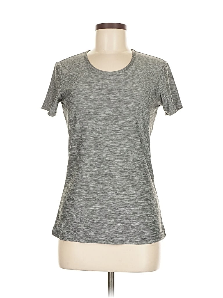 Click to view more detailed imagery on our partner's website Pre-owned 32 Degrees Active T-shirt In Gray