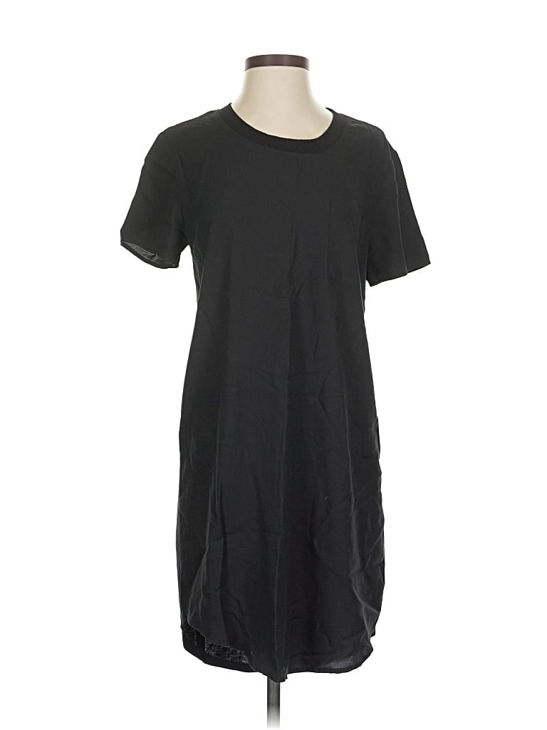 Click to view more detailed imagery on our partner's website Pre-owned Splendid Casual Dress In Black